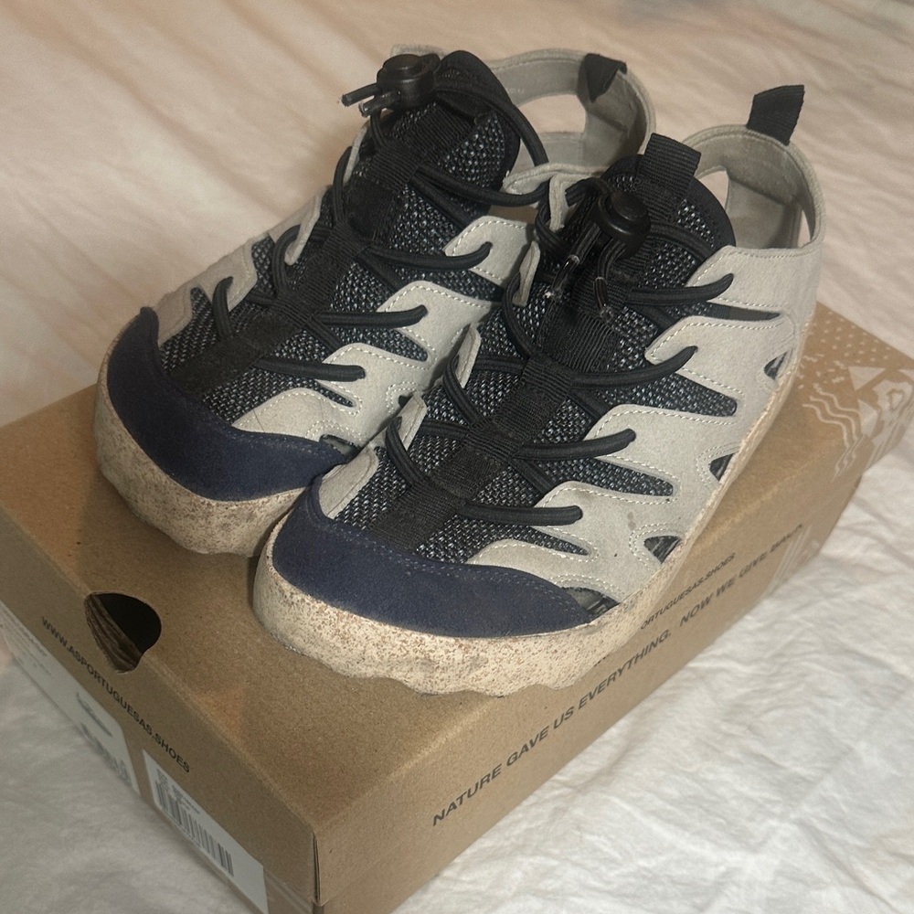 Asportuguesas by Fly London comfort shoes in Navy Blue and Gray - Picture 2 of 5